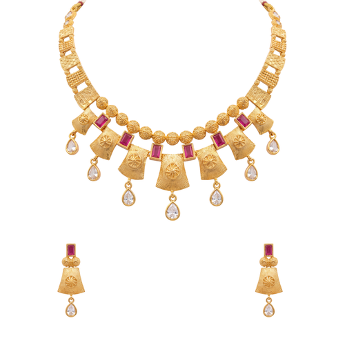 Nishka Necklace Set
