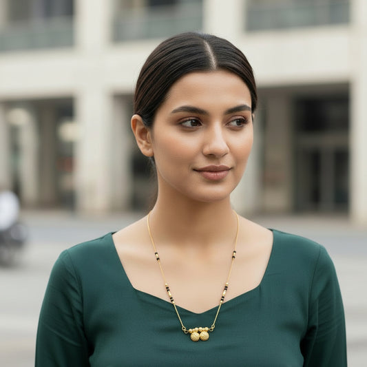 Ritvaa Sleek Aura - Golden Tradition - Ritvaa SmartGold Jewellery