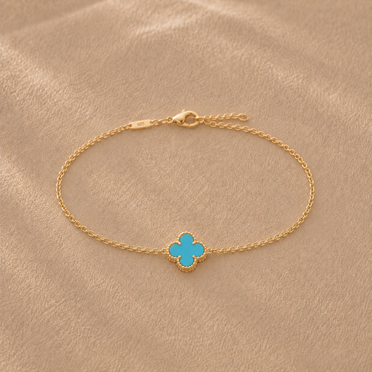 Azzura: Turquoise Quatrefoil Bracelet in Gold vermeil 925 Sterling Silver