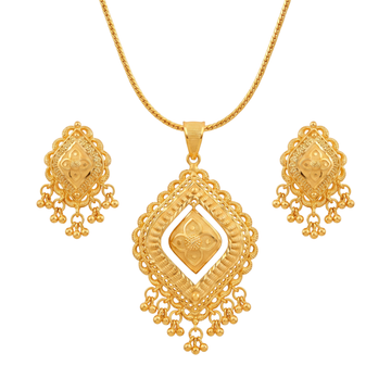 Raivika Pendant Set