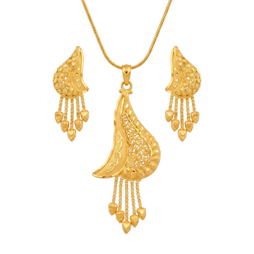 Yugma Pendant Set