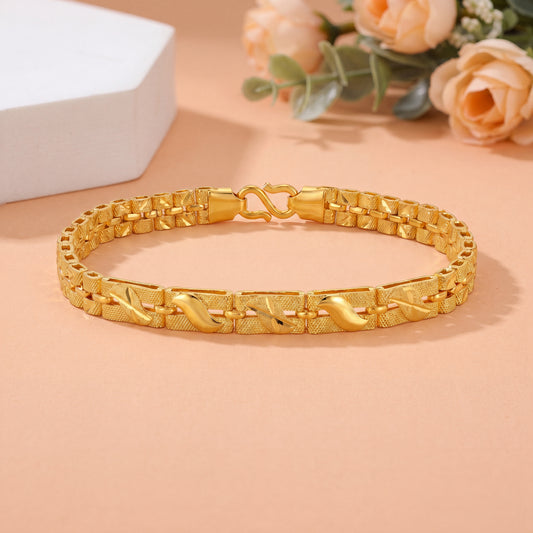 Ritvaa Toggle Clasp Bracelet