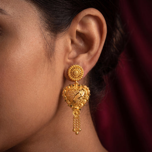 Aahana Earrings