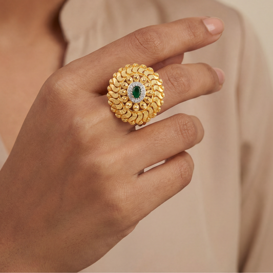 Varna Kundan Ring