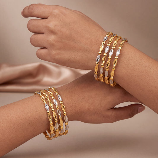 Ritvaa Lehriya Bangles (8 pcs)