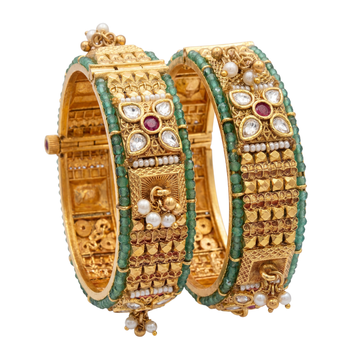 Vilasavarti Bangle Set