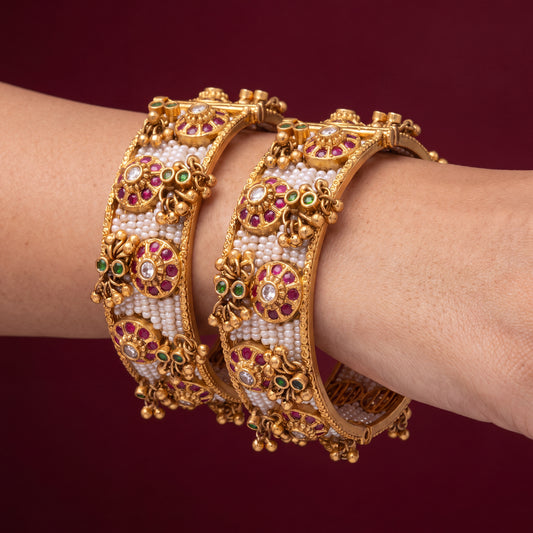 Jhalkari Bangle Set
