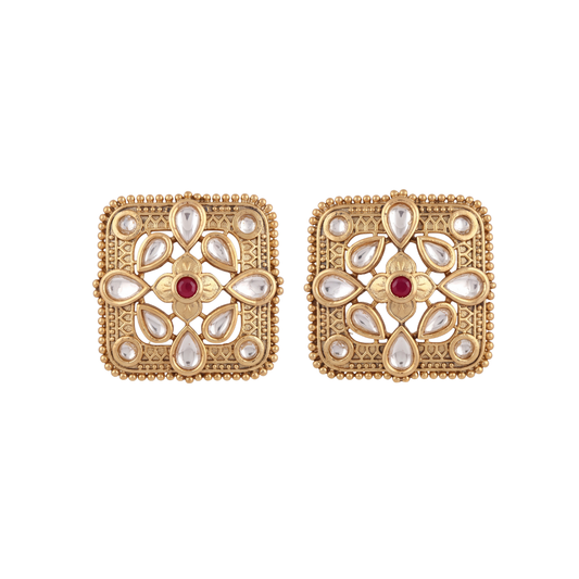 Avenya Studs