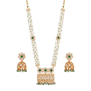 Shvetakumud Long Necklace Set