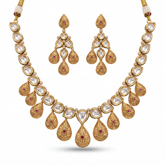 Ritvaa Jalbindu kundan polki choker set