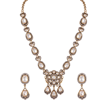 Vishruti Necklace Set
