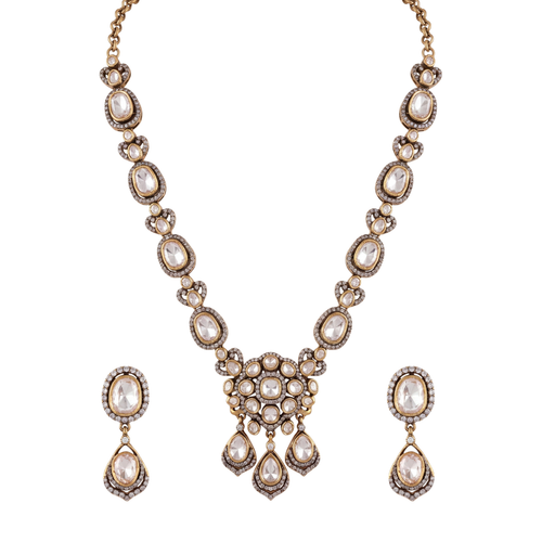 Vishruti Necklace Set
