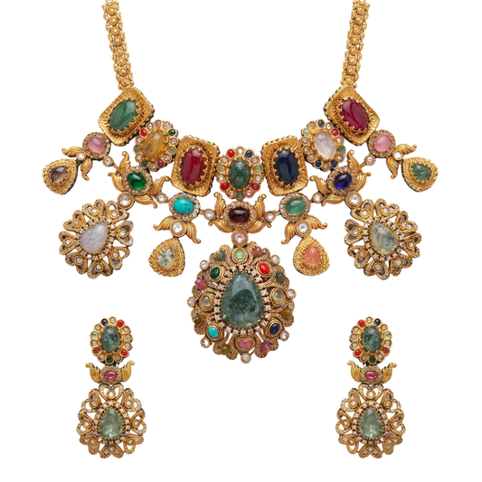 Saptika Necklace Set