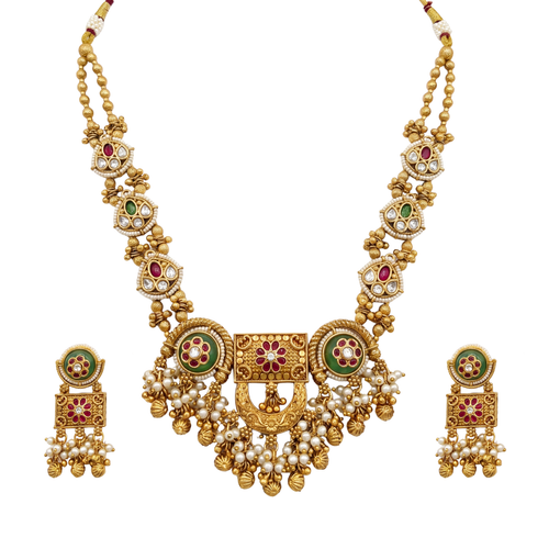 Vilambaka Necklace Set