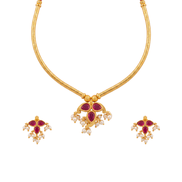 Amoda: Ruby Pearl Pendant Necklace Set