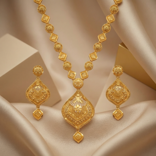 Kautuka Long Necklace Set
