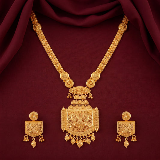 Vaagisha Necklace Set