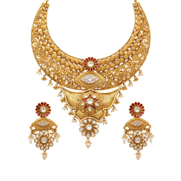 Chitrasari Traditional Kundan Statement Necklace Set