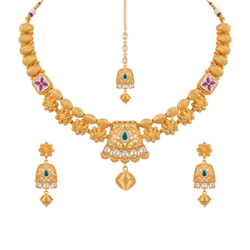 Singhasri Necklace Set