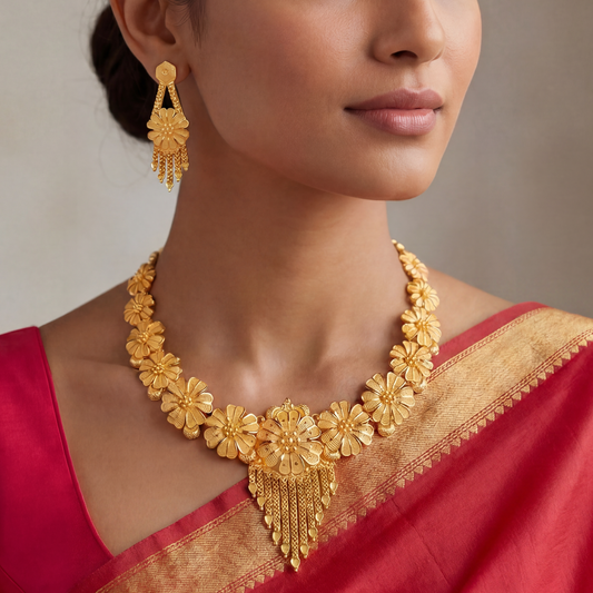 Juhi Necklace Set