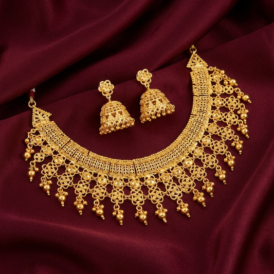 Maitrika Necklace Set