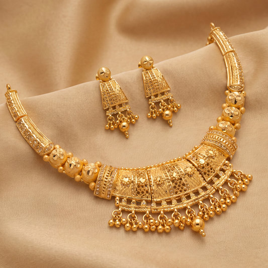 Svarnashilp Necklace Set