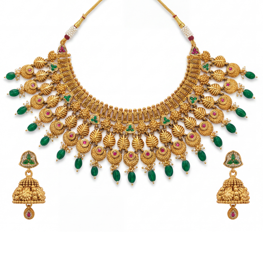 The Vanakshi Necklace Set