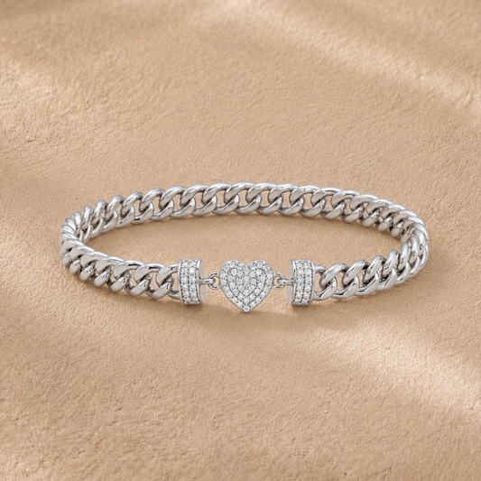 Silver Heart Charm Curb Bracelet in 925 Sterling Silver