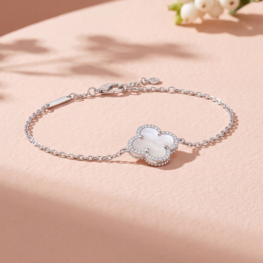 Avoria: Mother of Pearl Quatrefoil Bracelet in 925 Sterling Silver