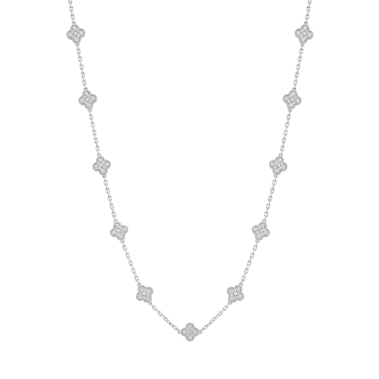 La Vie: Clover Station Necklace in 925 Sterling Silver