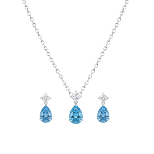 Belviane: Blue Topaz Pendant Necklace in 925 Sterling Silver