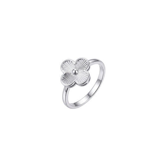Dainty Silver Clover Motif Ring