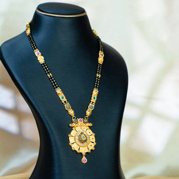 Ritvaa Festive Couture - Sparkling Embrace - Ritvaa SmartGold Jewellery