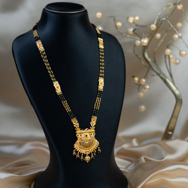 Ritvaa Saat Phere - Golden Bliss